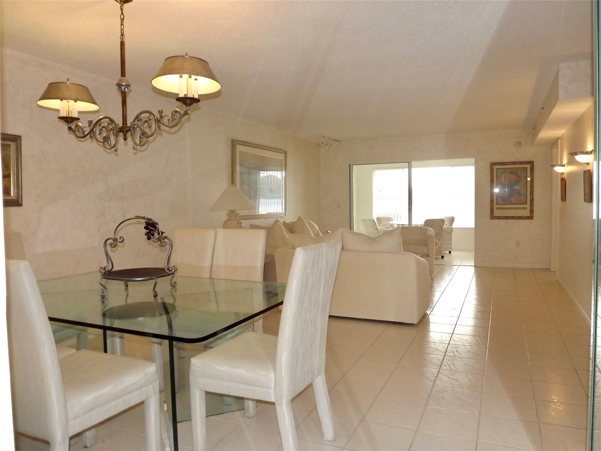 Huntington Pointe - Residential