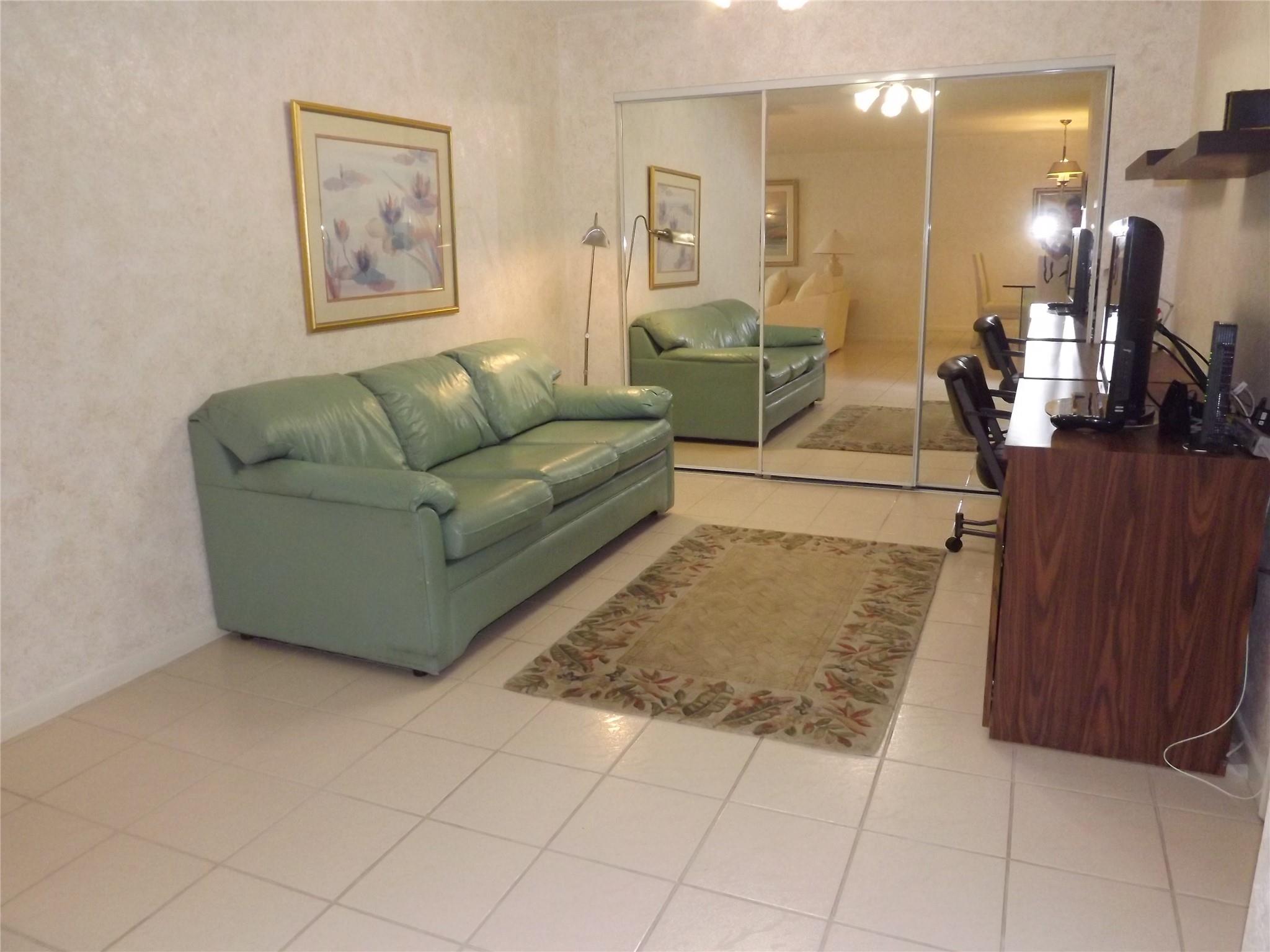 Huntington Pointe - Residential
