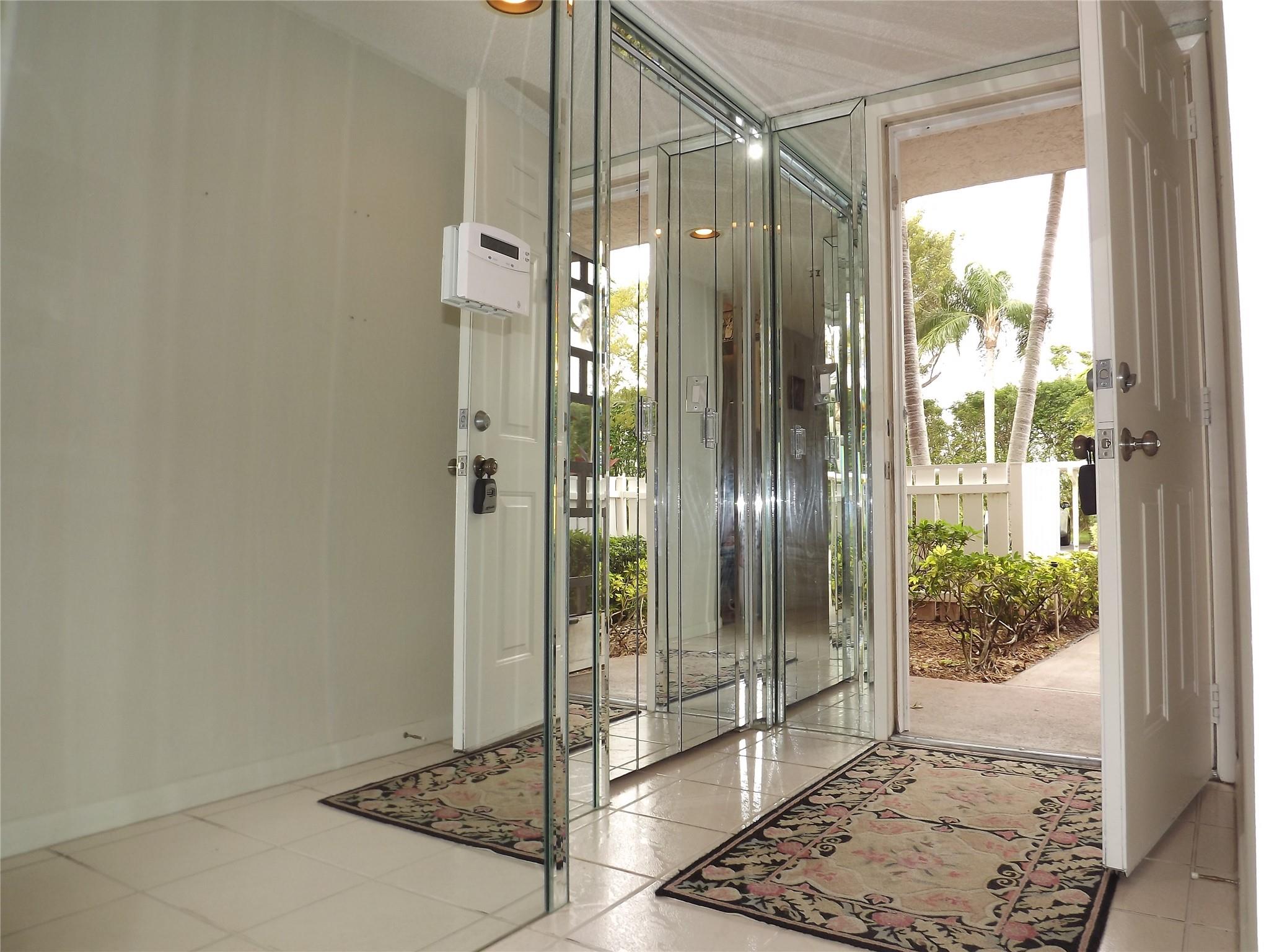 Huntington Pointe - Residential