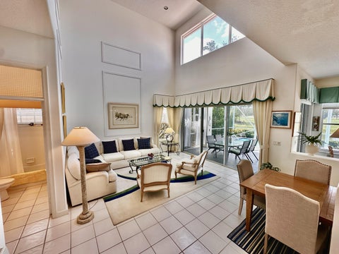 Tiny photo for 97 Monterey Pointe Drive, Palm Beach Gardens, FL 33418 (MLS # B26083164)