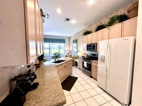 Tiny photo for 97 Monterey Pointe Drive, Palm Beach Gardens, FL 33418 (MLS # B26083164)
