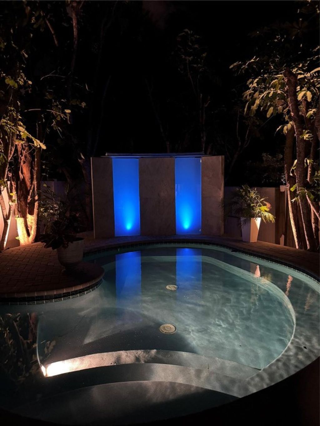 Photo of 1800 SE Admirals Way, Fort Lauderdale, FL 33316 (MLS # F10542475)