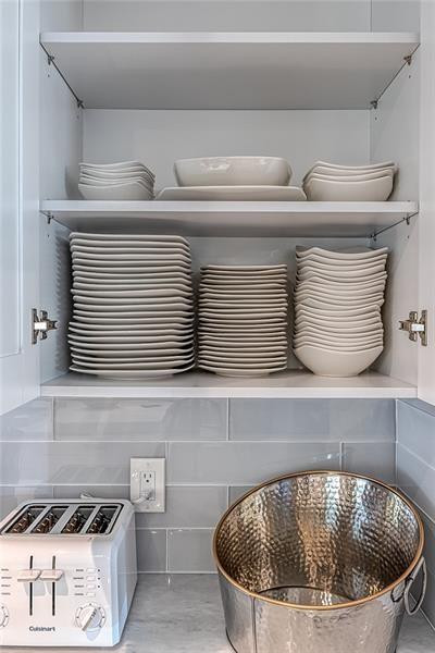 Harbour Heights Add 35-21 - Residential Lease