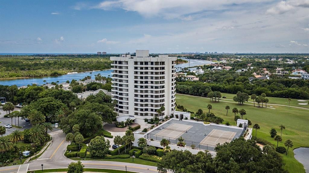 Photo of 3322 Casseekey Island Road #204, Jupiter, FL 33477 (MLS # R10698407)