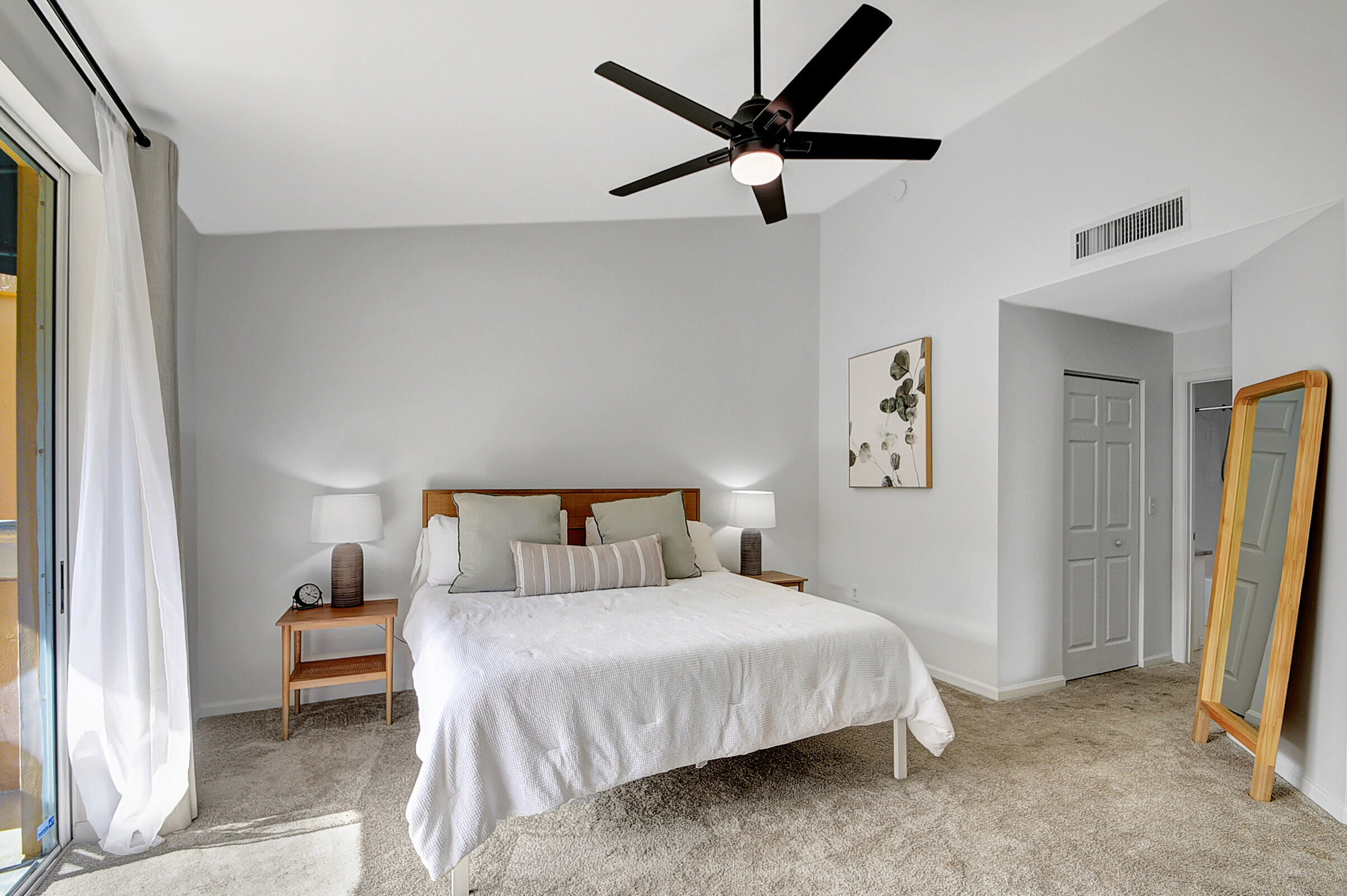 ST ANDREWS AT POLO CLUB CONDO - Residential Lease
