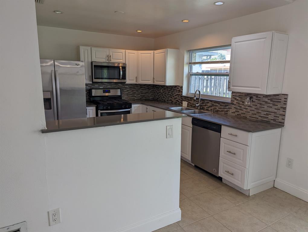 SUNRISE GOLF VILLAGE SEC 25 - Residential