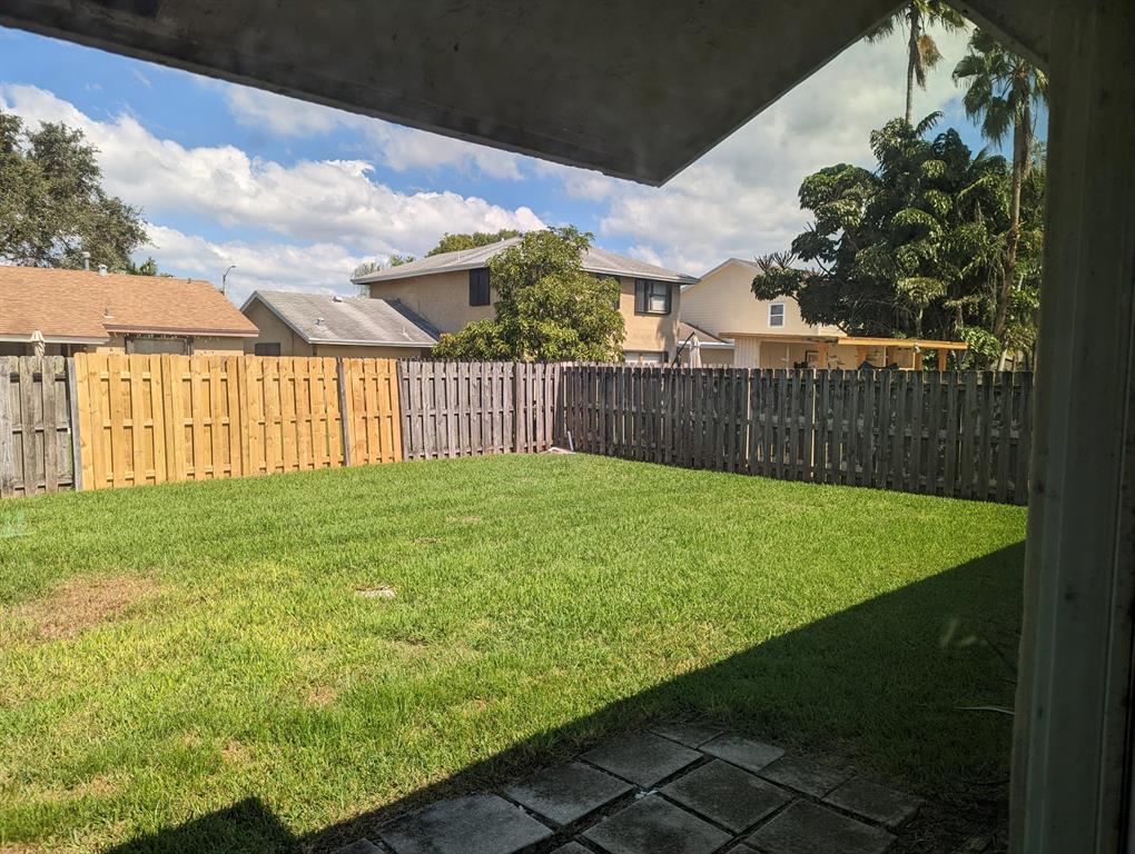 SUNRISE GOLF VILLAGE SEC 25 - Residential