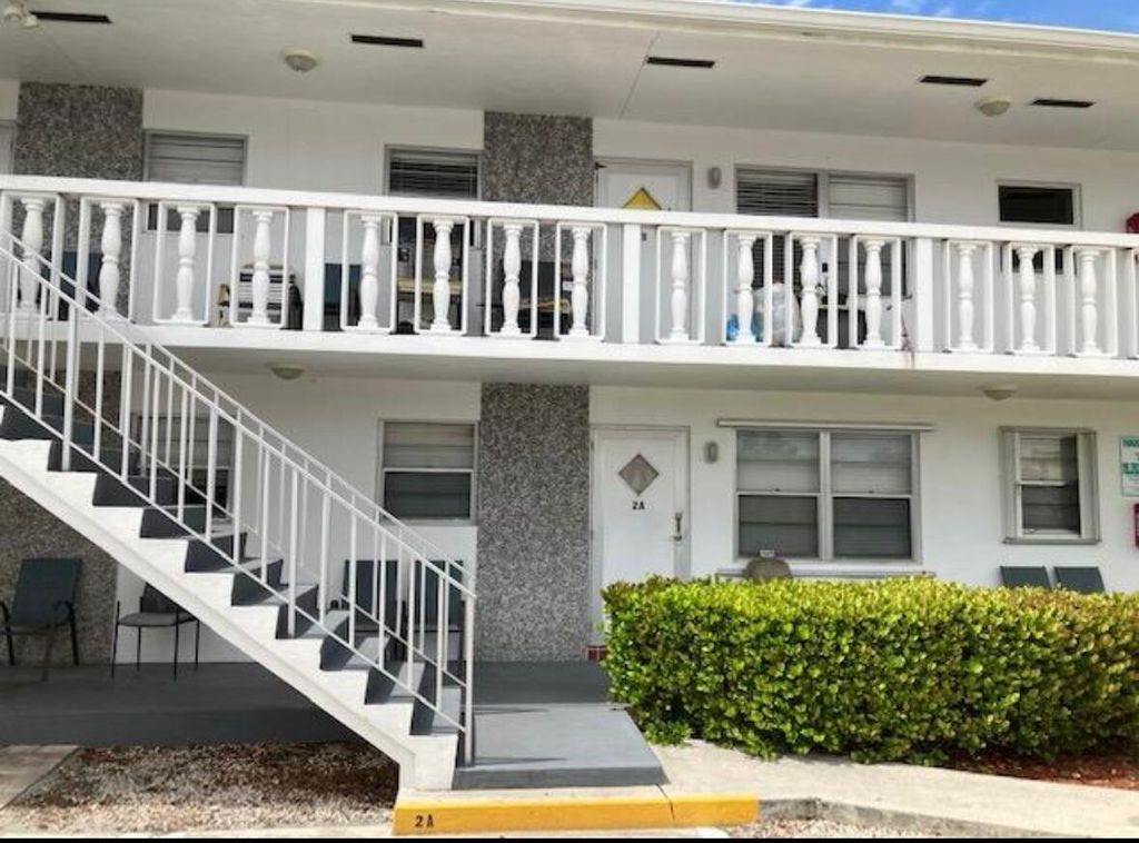 Photo of 602 N H Street #1a, Lake Worth Beach, FL 33460 (MLS # R11156017)
