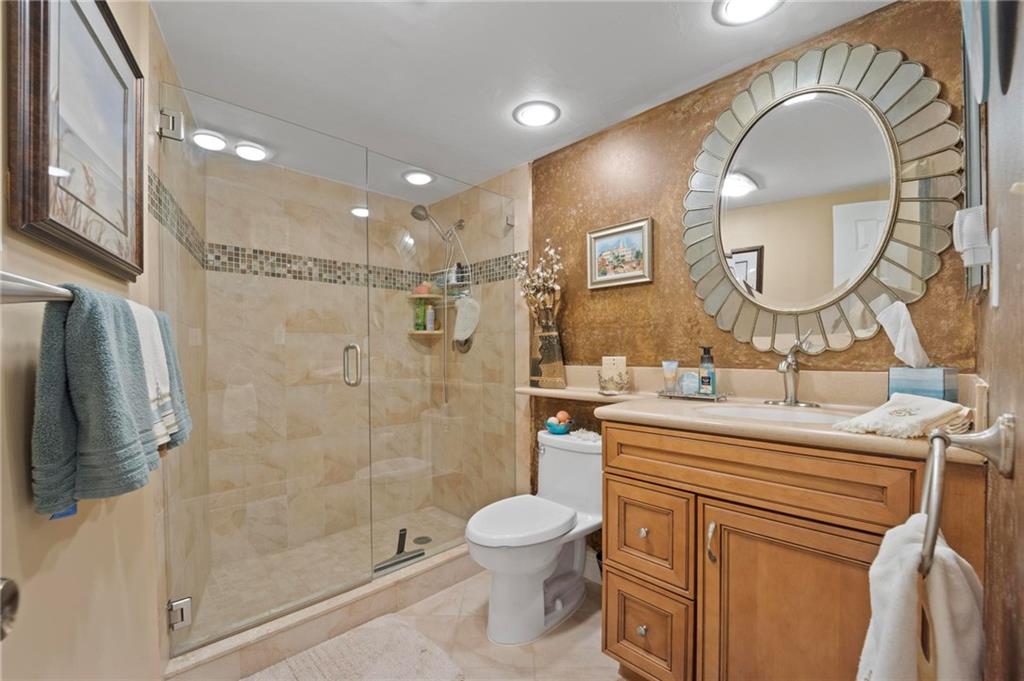 LONGWOOD CONDO - Residential