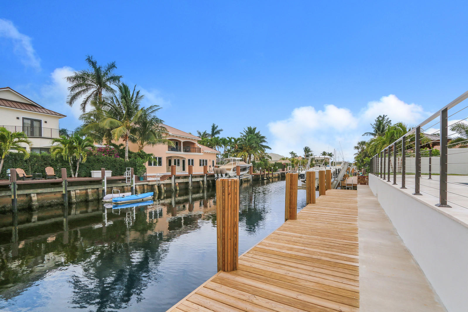 BOCA HARBOUR - Residential