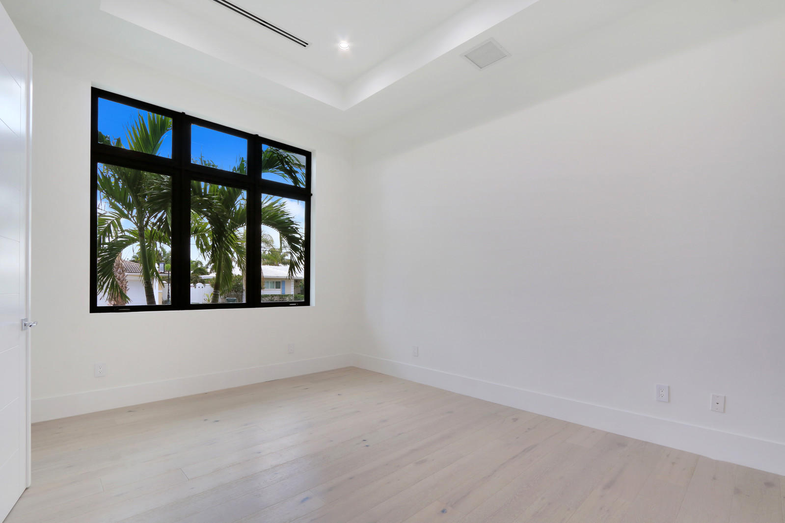 BOCA HARBOUR - Residential