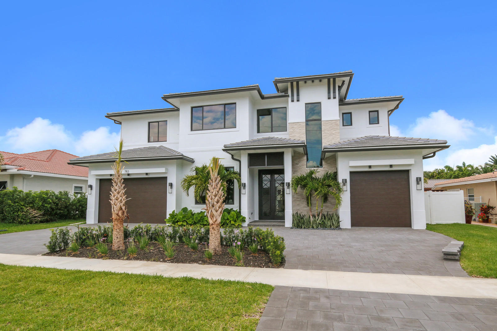 BOCA HARBOUR - Residential