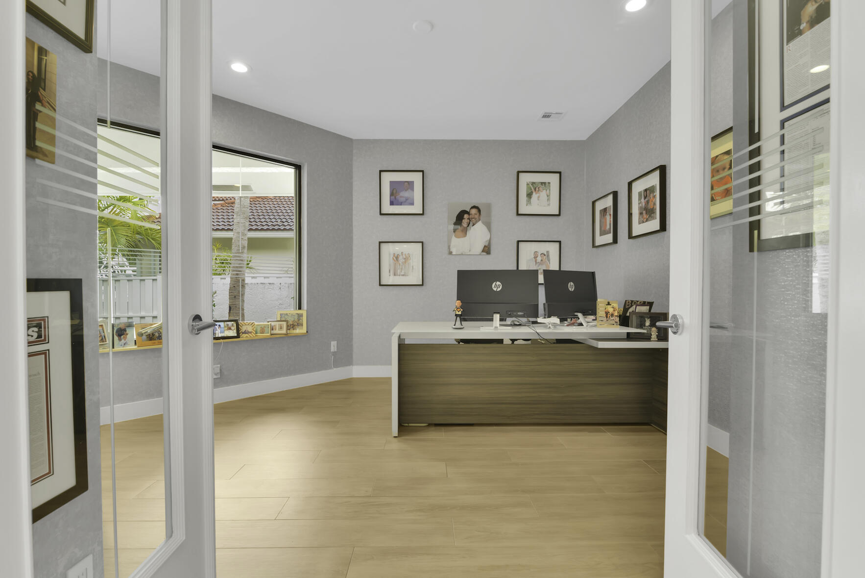 Del Harbour - Residential