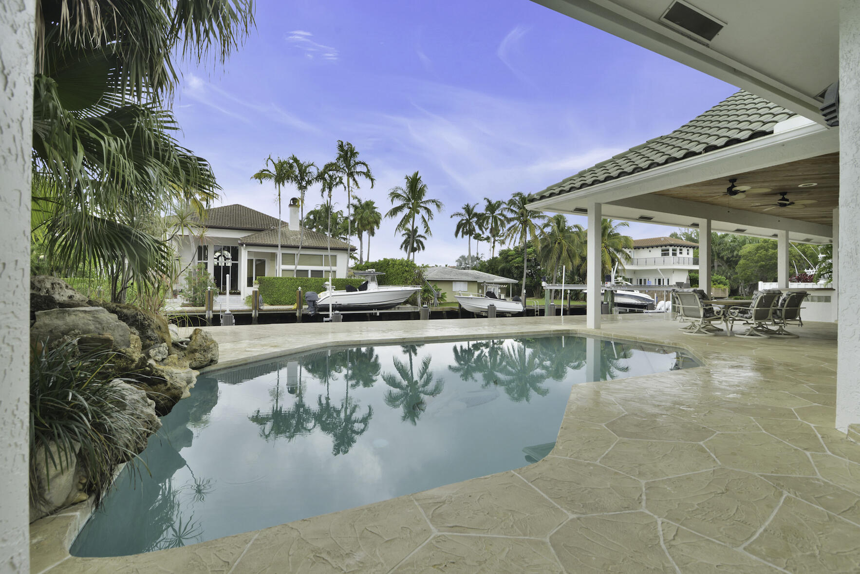 Del Harbour - Residential