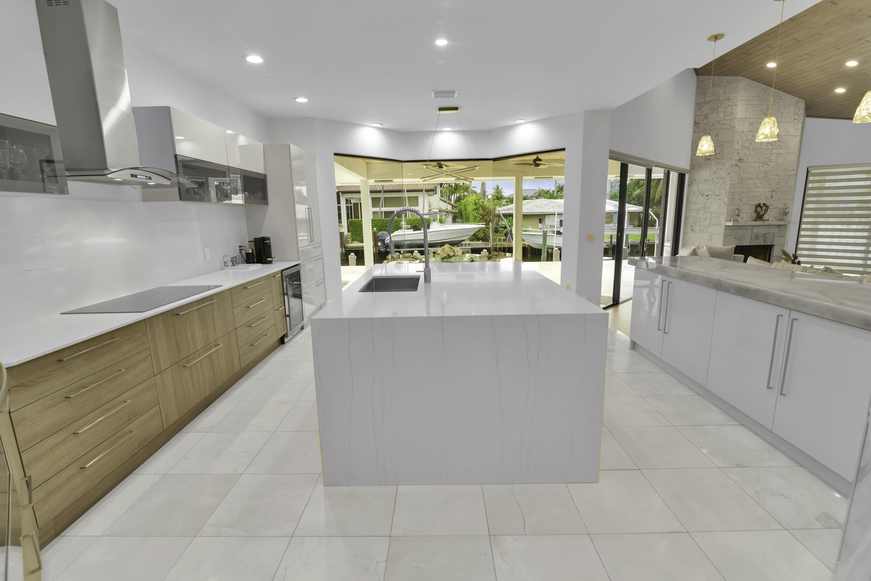 Del Harbour - Residential