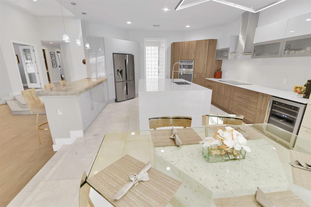 Del Harbour - Residential