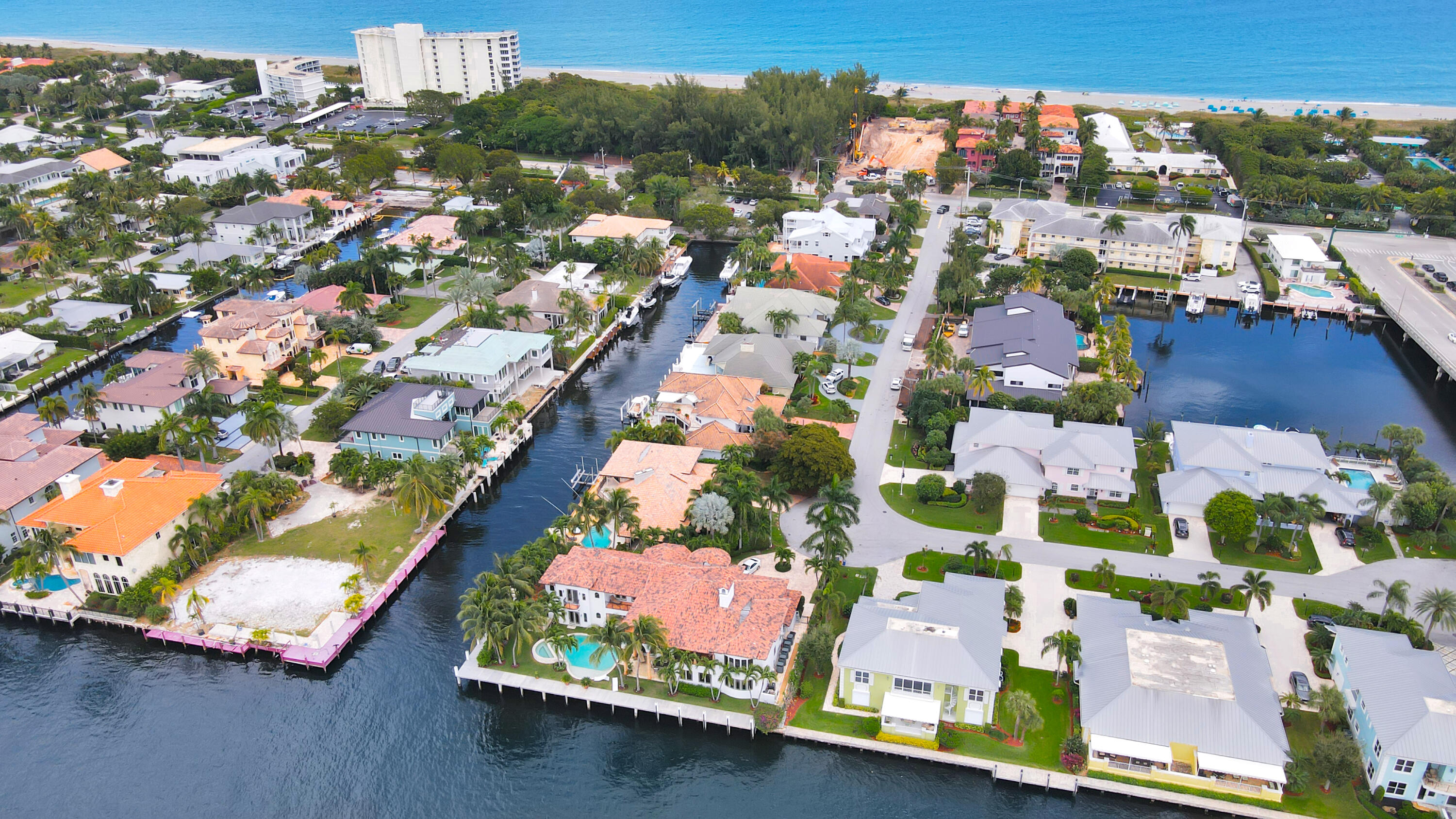 Del Harbour - Residential