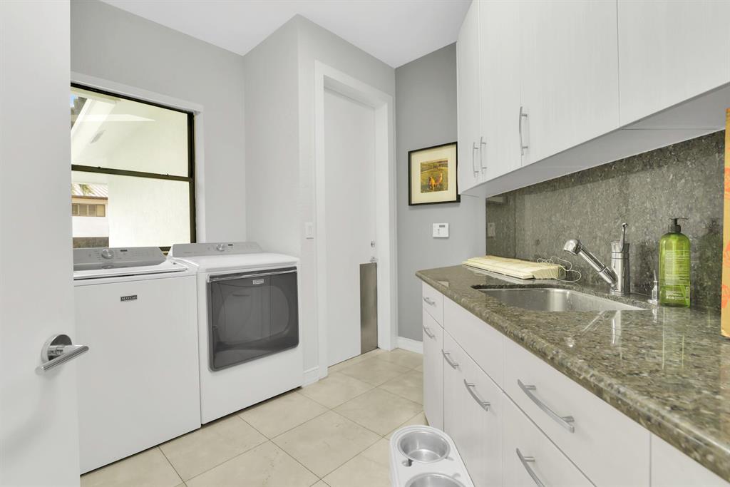 Del Harbour - Residential