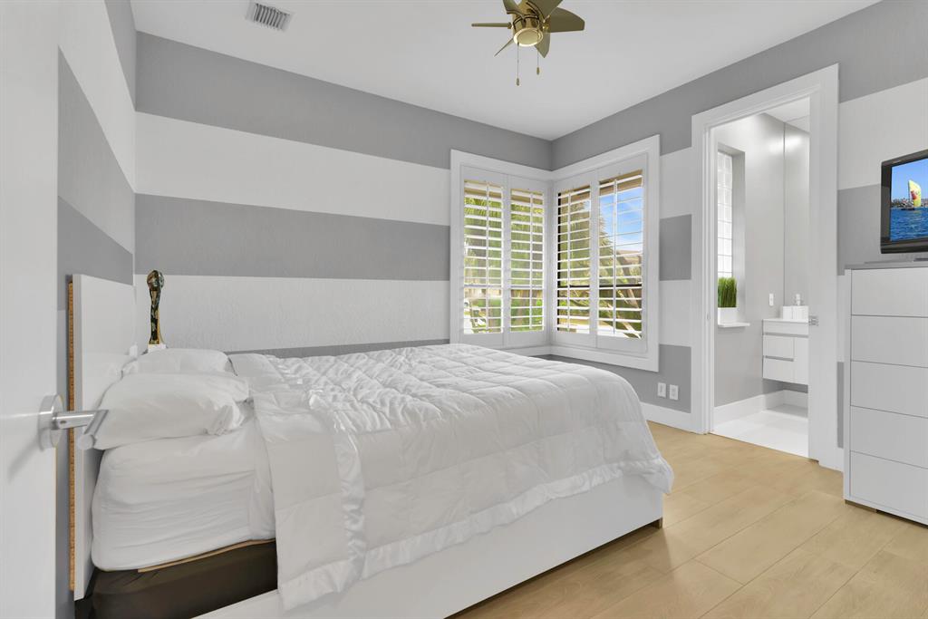 Del Harbour - Residential