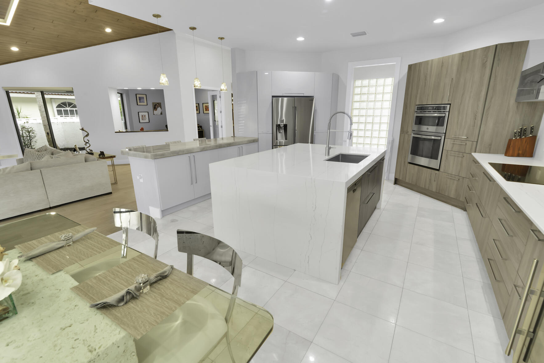 Del Harbour - Residential