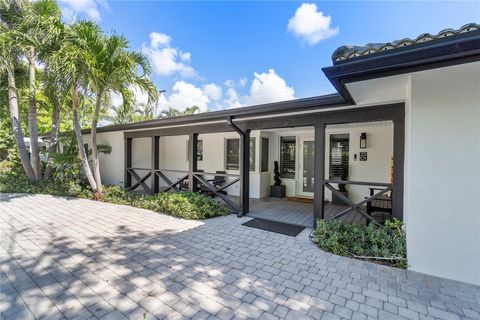 Single Family Residence in Pompano Beach FL 2501 4th St 7.jpg