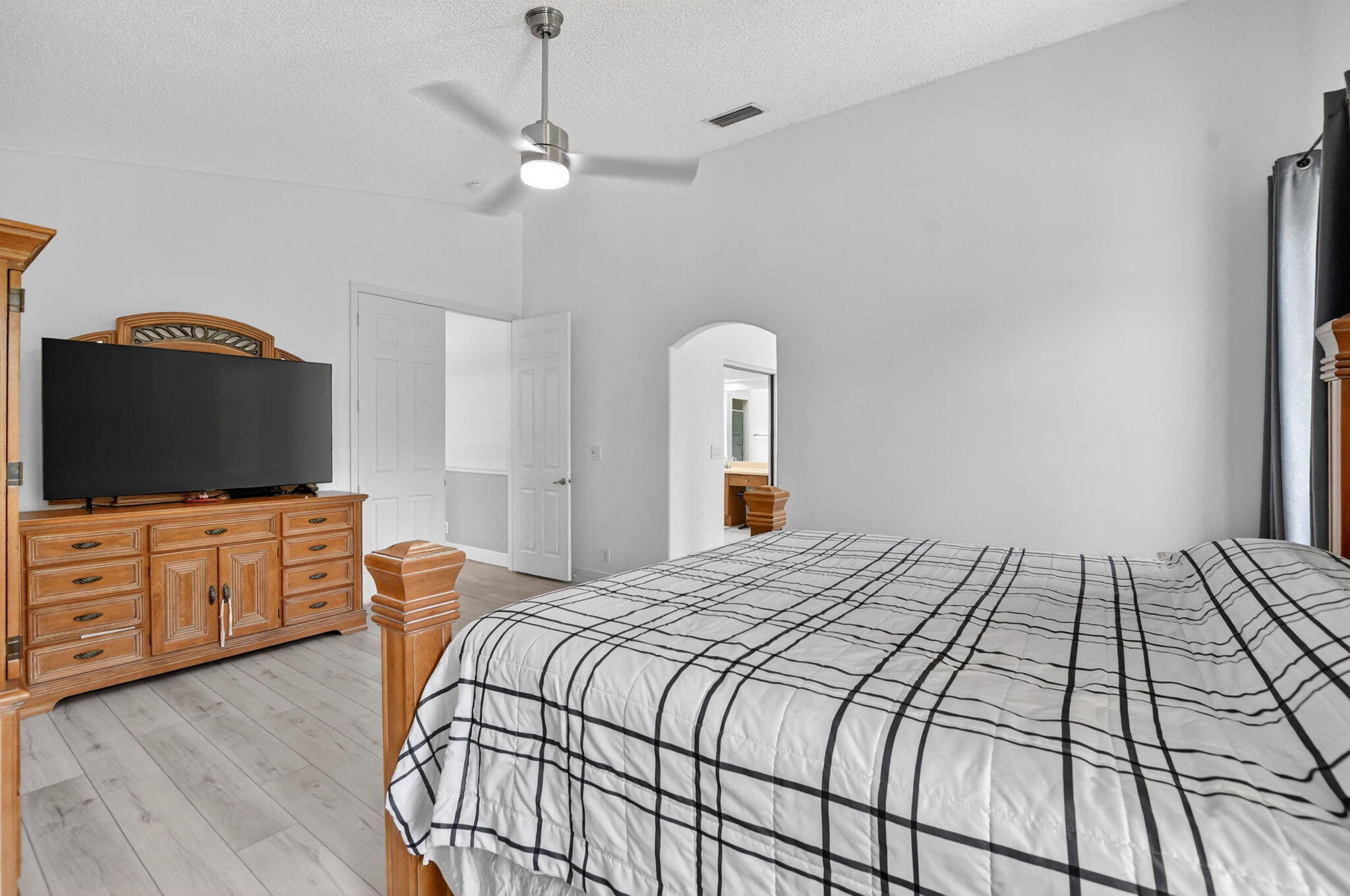 WINSTON TRAILS PAR 18 - Residential