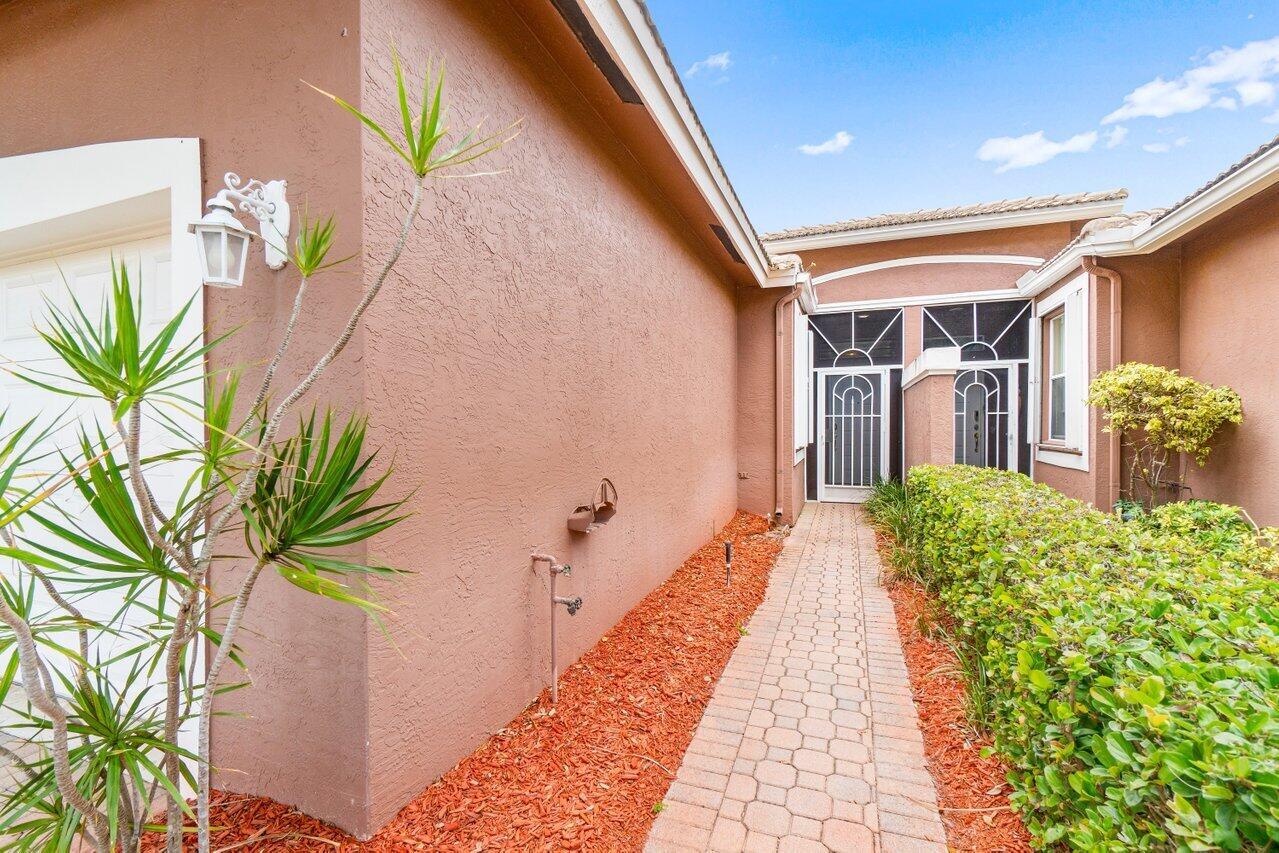 5871 Grand Harbour Circle