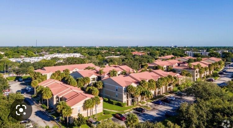 SAVANNAH AT RIVERSIDE - Residential