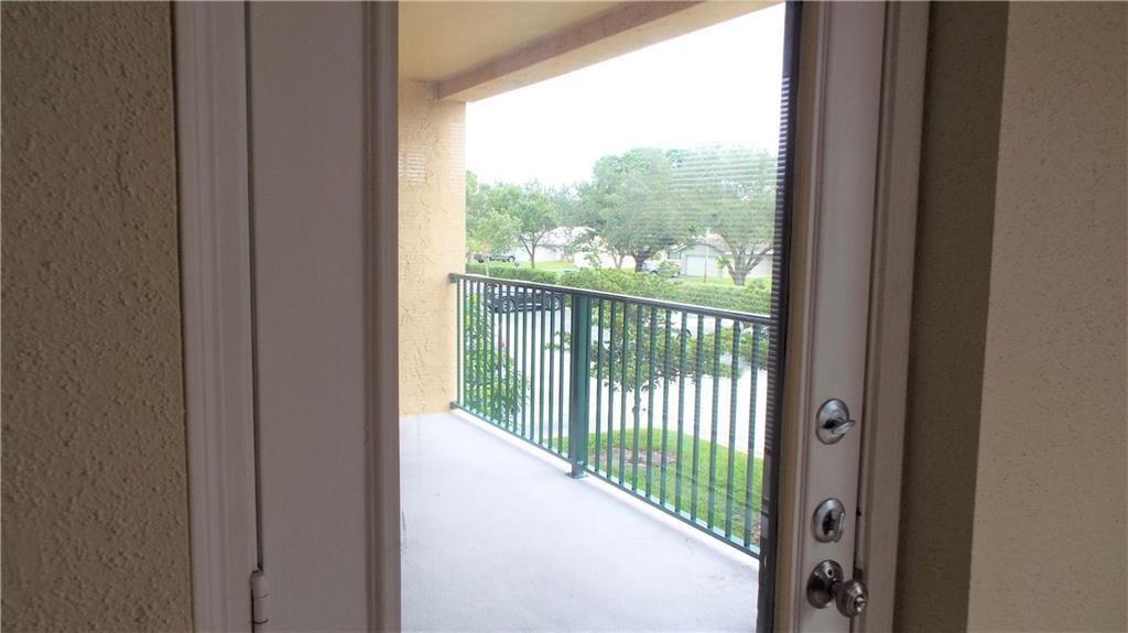 SAVANNAH AT RIVERSIDE - Residential