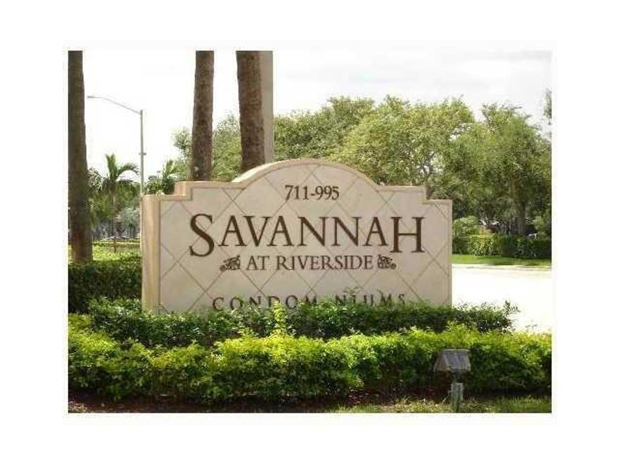 Seller offering 1% rate buy-down for 1 year w/ preferred lender. Save on monthly payments!
Investor's Dream - Act Fast! This prime apartment, packed with great amenities, offers a rare opportunity for investors. This unit is generating rental income right away. Located in a highly desirable area, this property boasts modern amenities and an excellent layout, and a motivated seller who has already moved out of town and is ready to make a deal. Don't miss out - submit your offer today and secure this incredible investment before it's gone!
