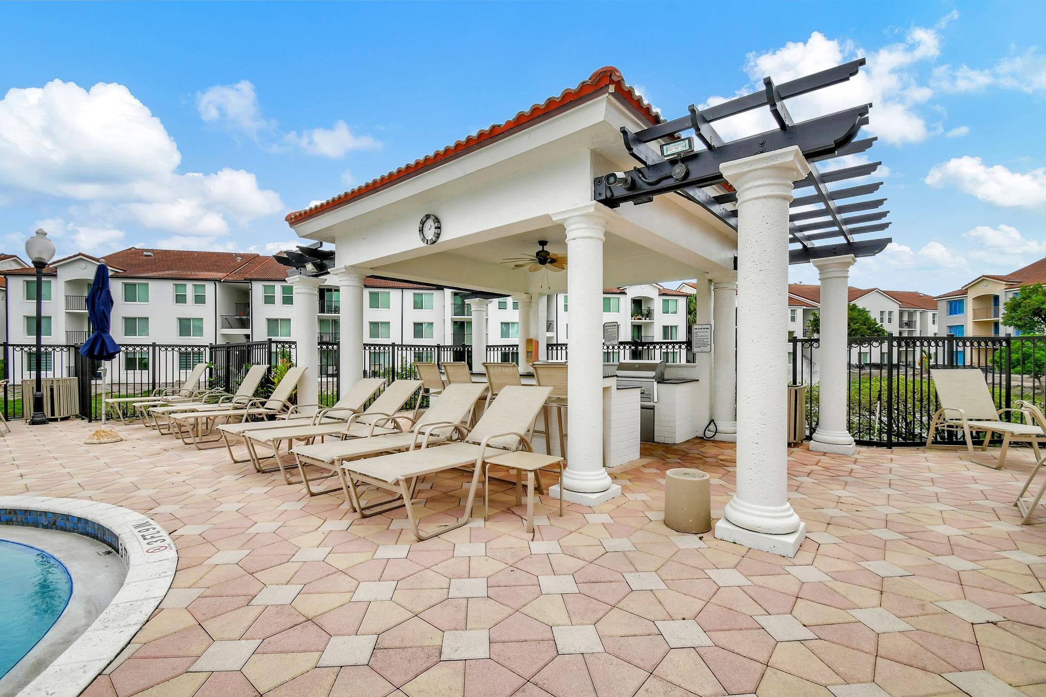 Villa Del Sol - Residential