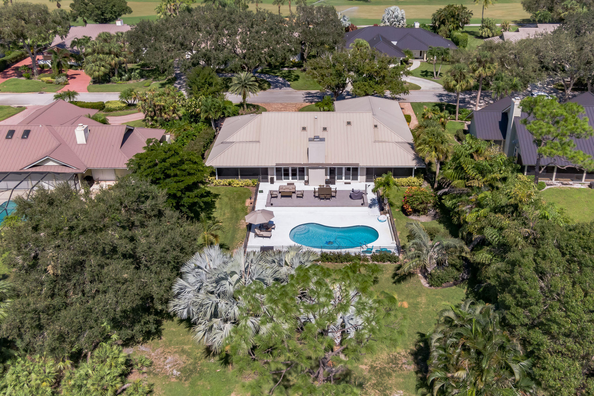 MARINER SANDS - Residential