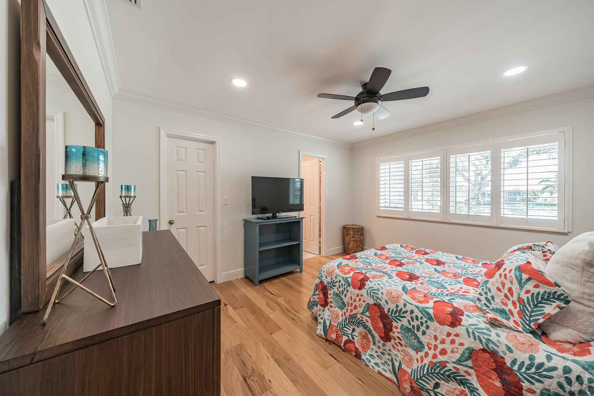 MARINER SANDS - Residential