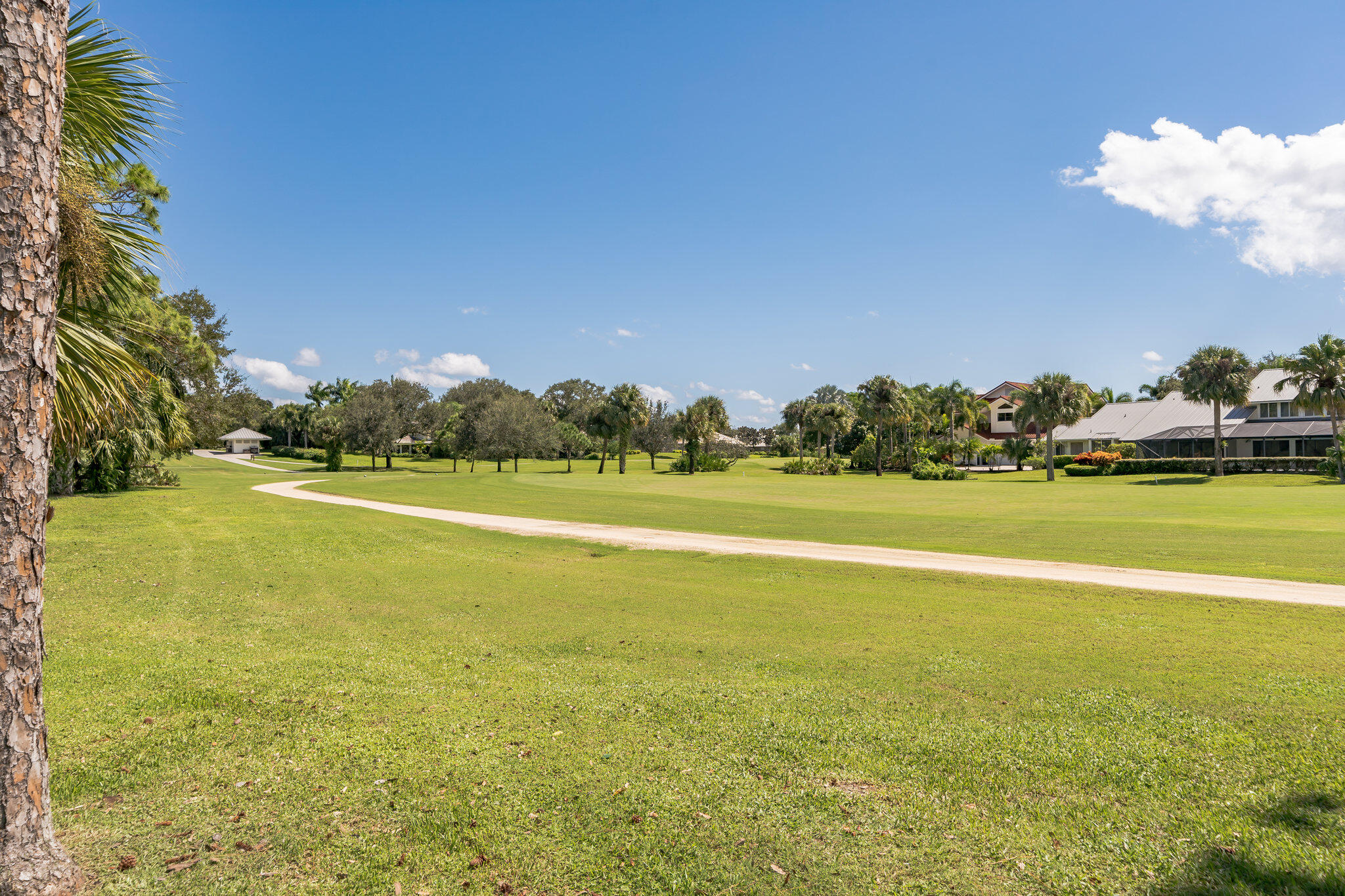 MARINER SANDS - Residential