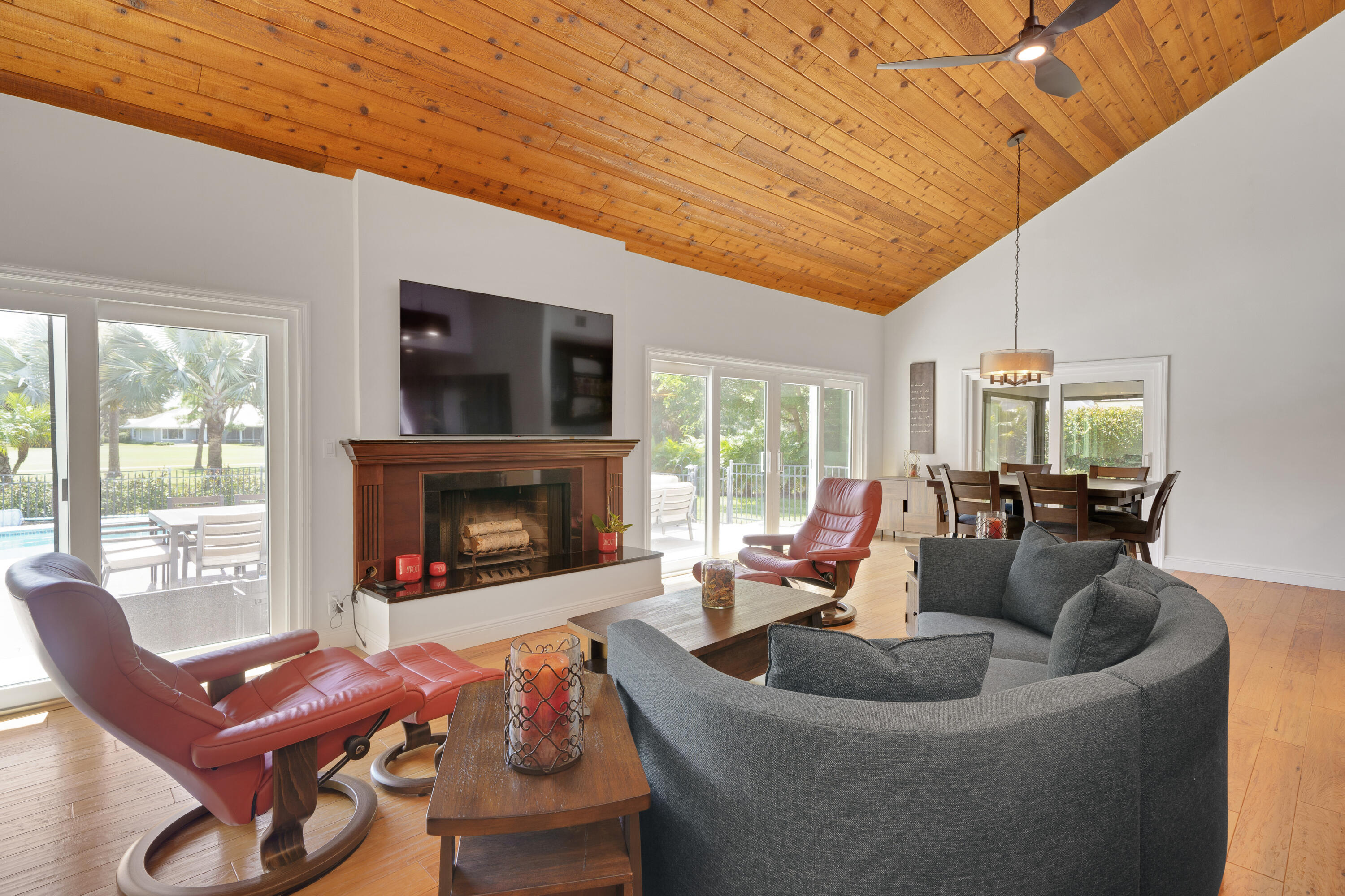 MARINER SANDS - Residential