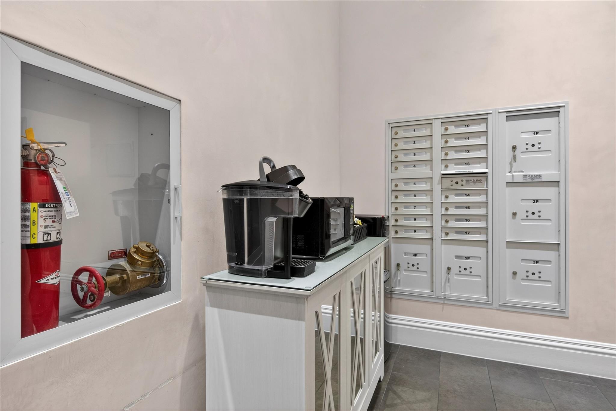 Palmetto 05 Ave - Residential Lease