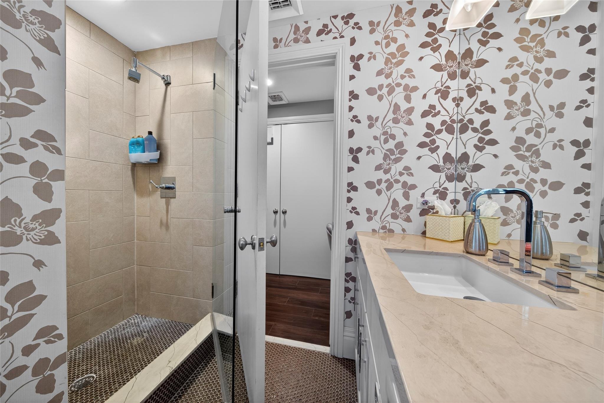 Palmetto 05 Ave - Residential Lease