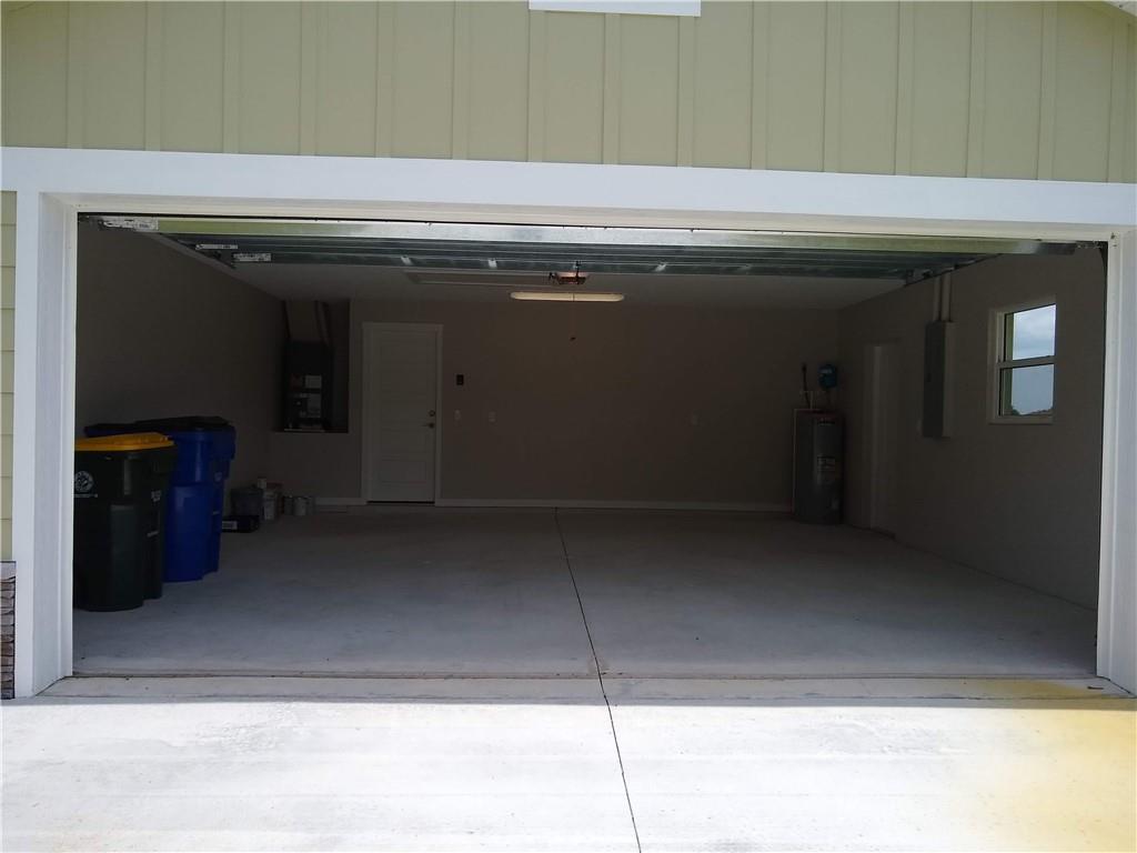 SPRING LAKE VILLAGE III - Residential Lease