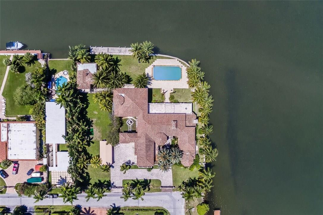 Hollywood Lakes Sec 1-32 - Residential