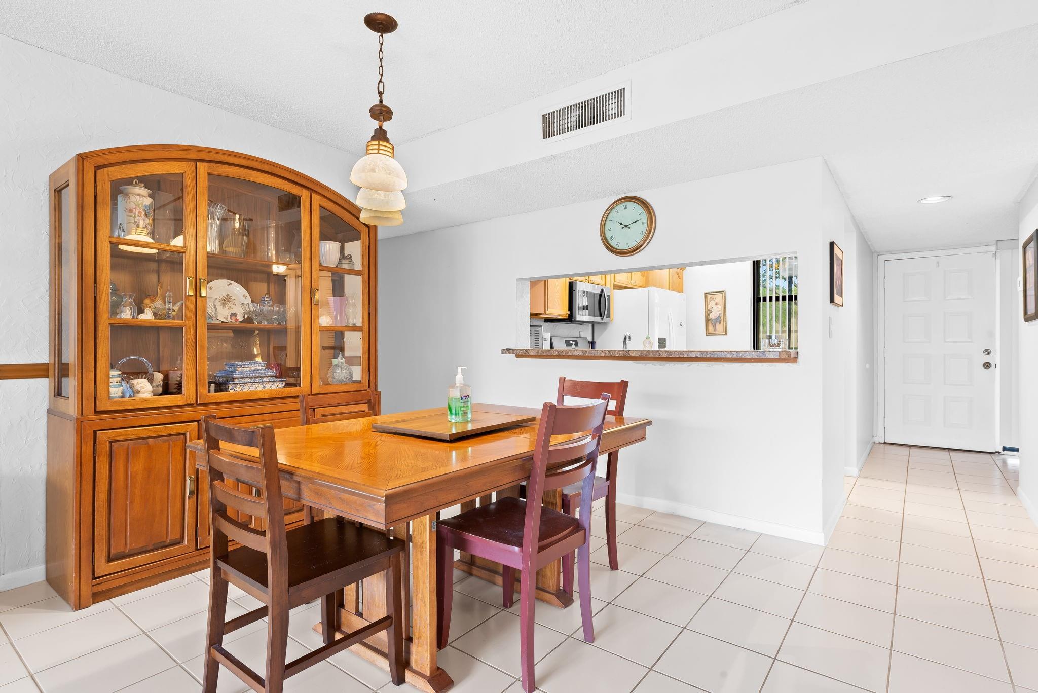APPLEWOOD VILLAGE IV - Residential