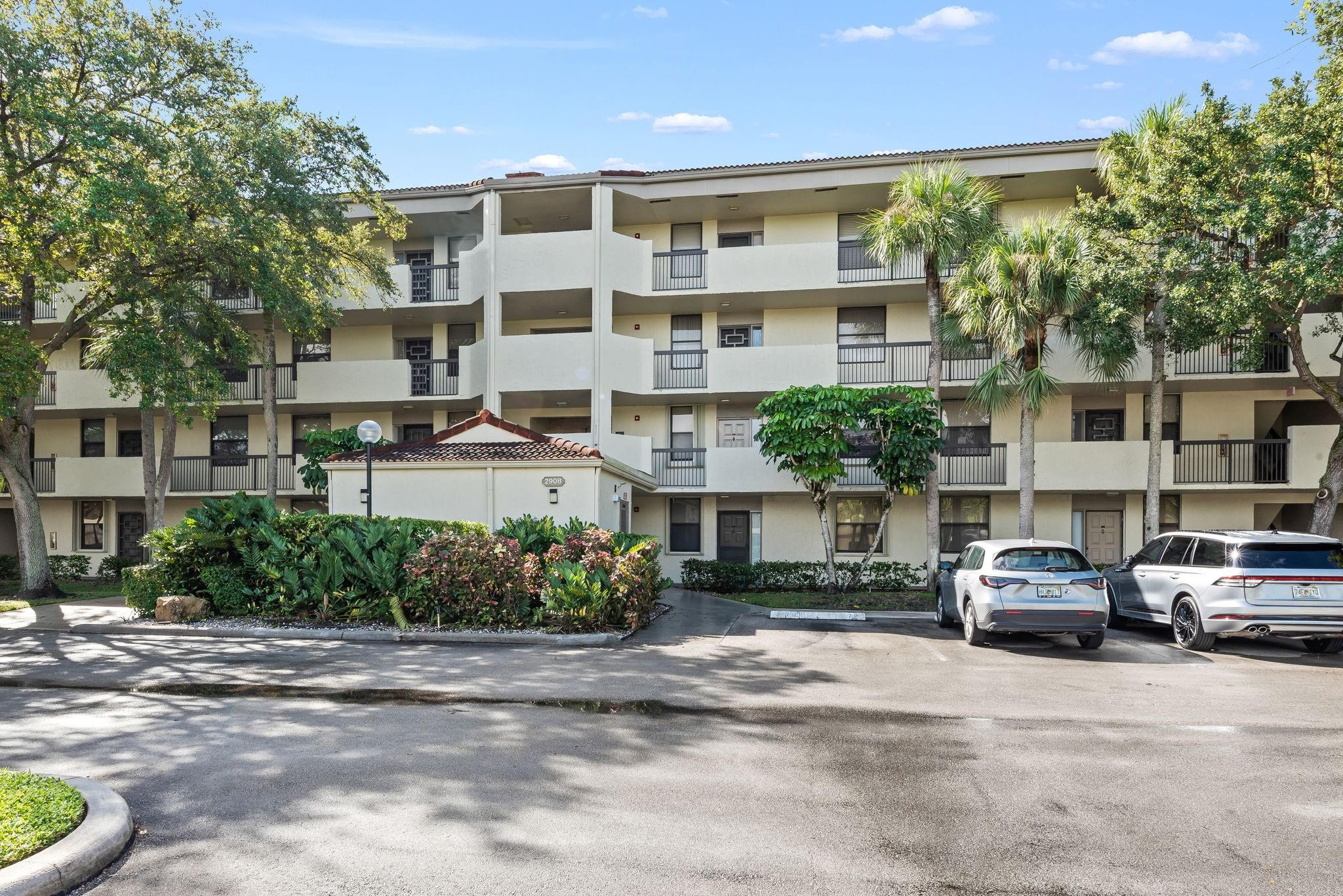 2908 Carambola Circle 101-b