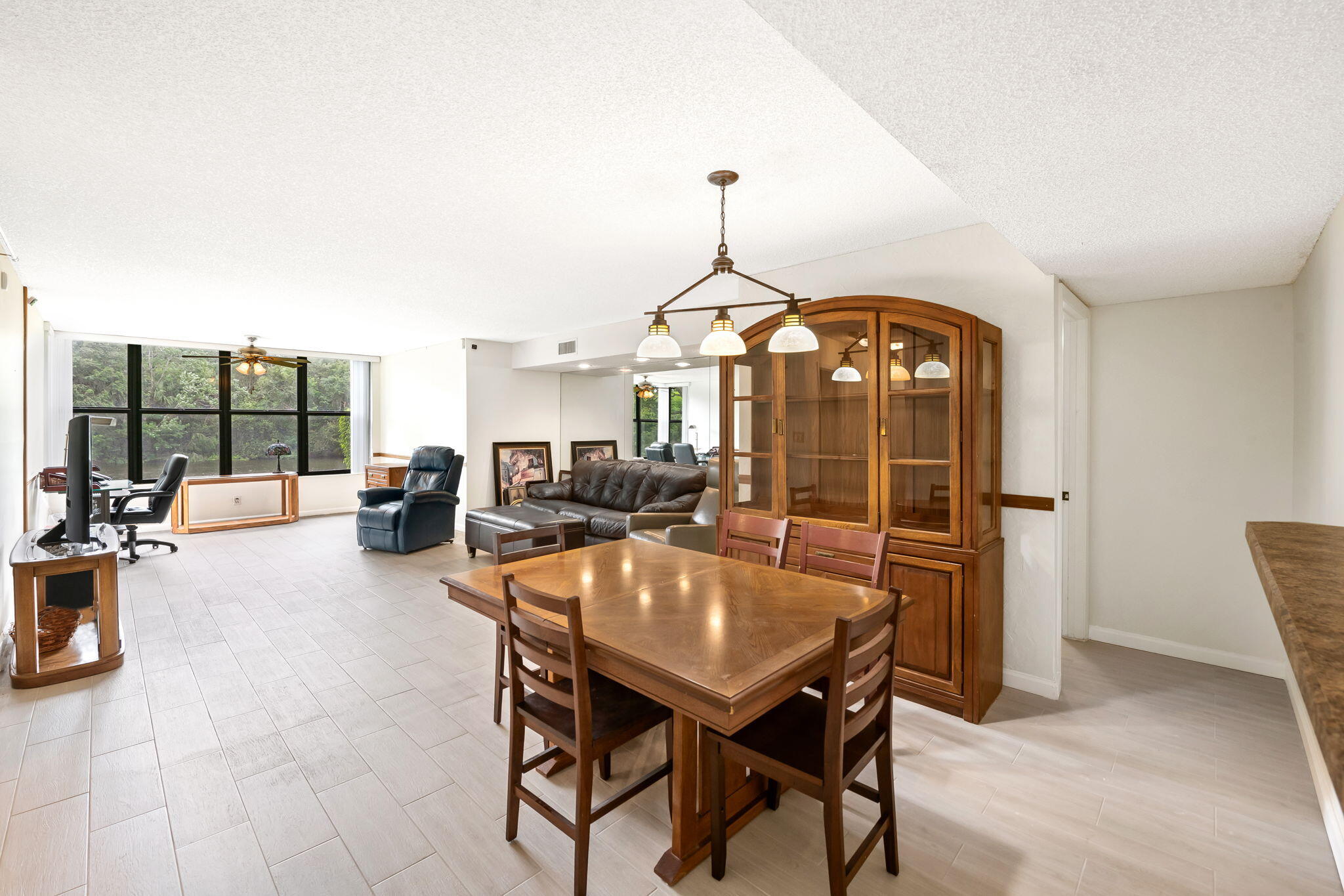 APPLEWOOD VILLAGE IV - Residential