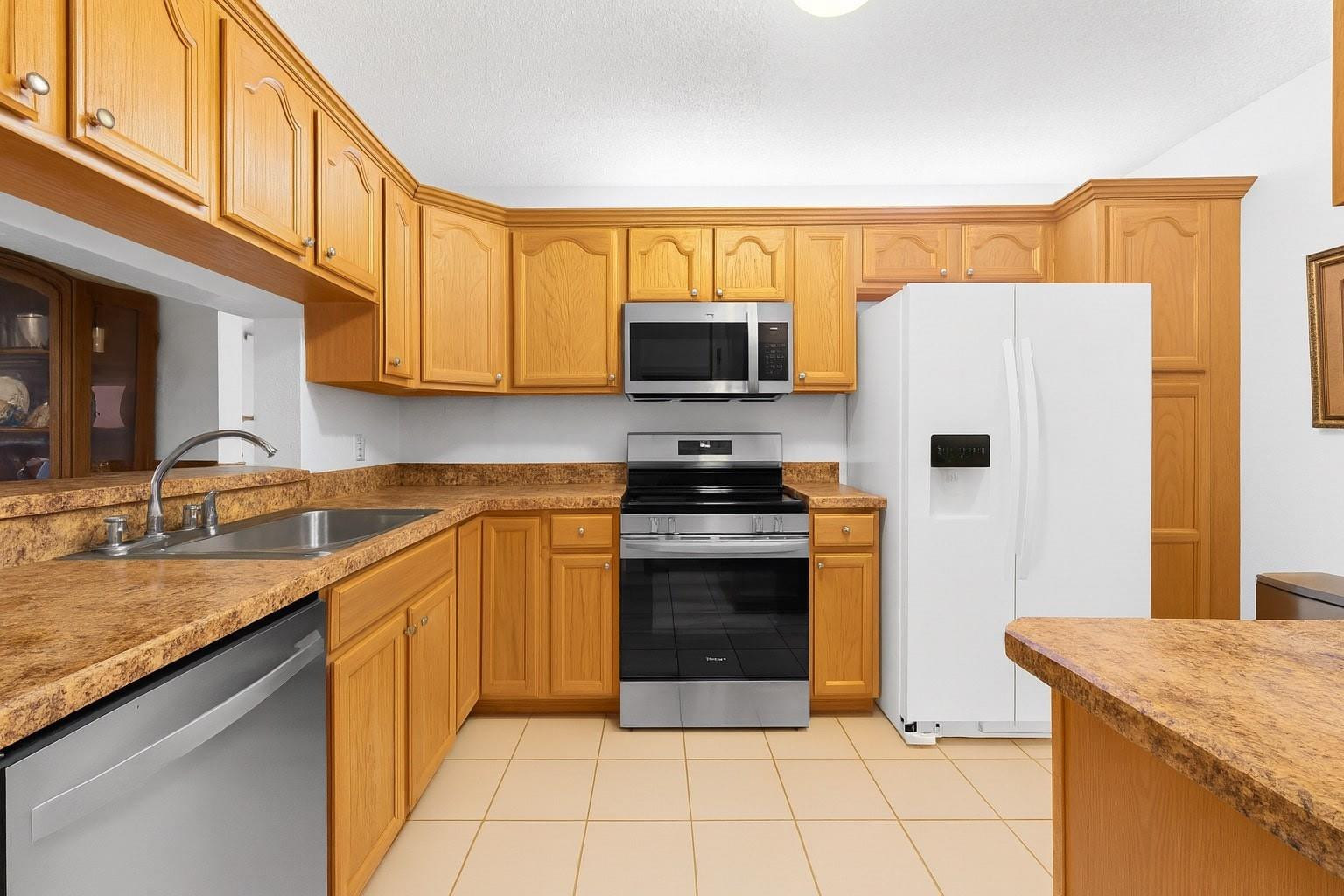 APPLEWOOD VILLAGE IV - Residential
