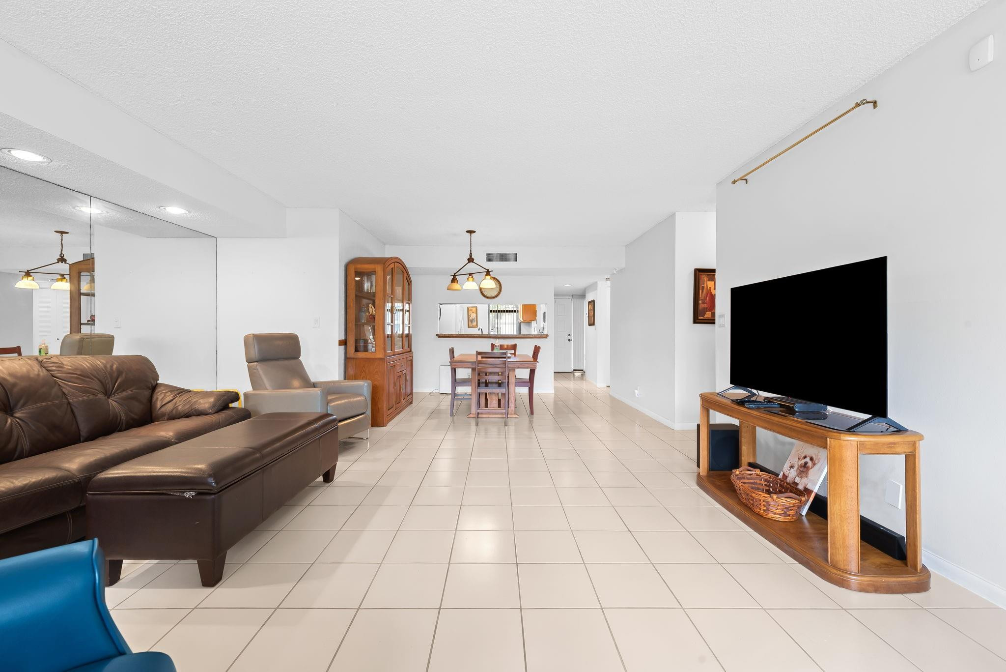 APPLEWOOD VILLAGE IV - Residential