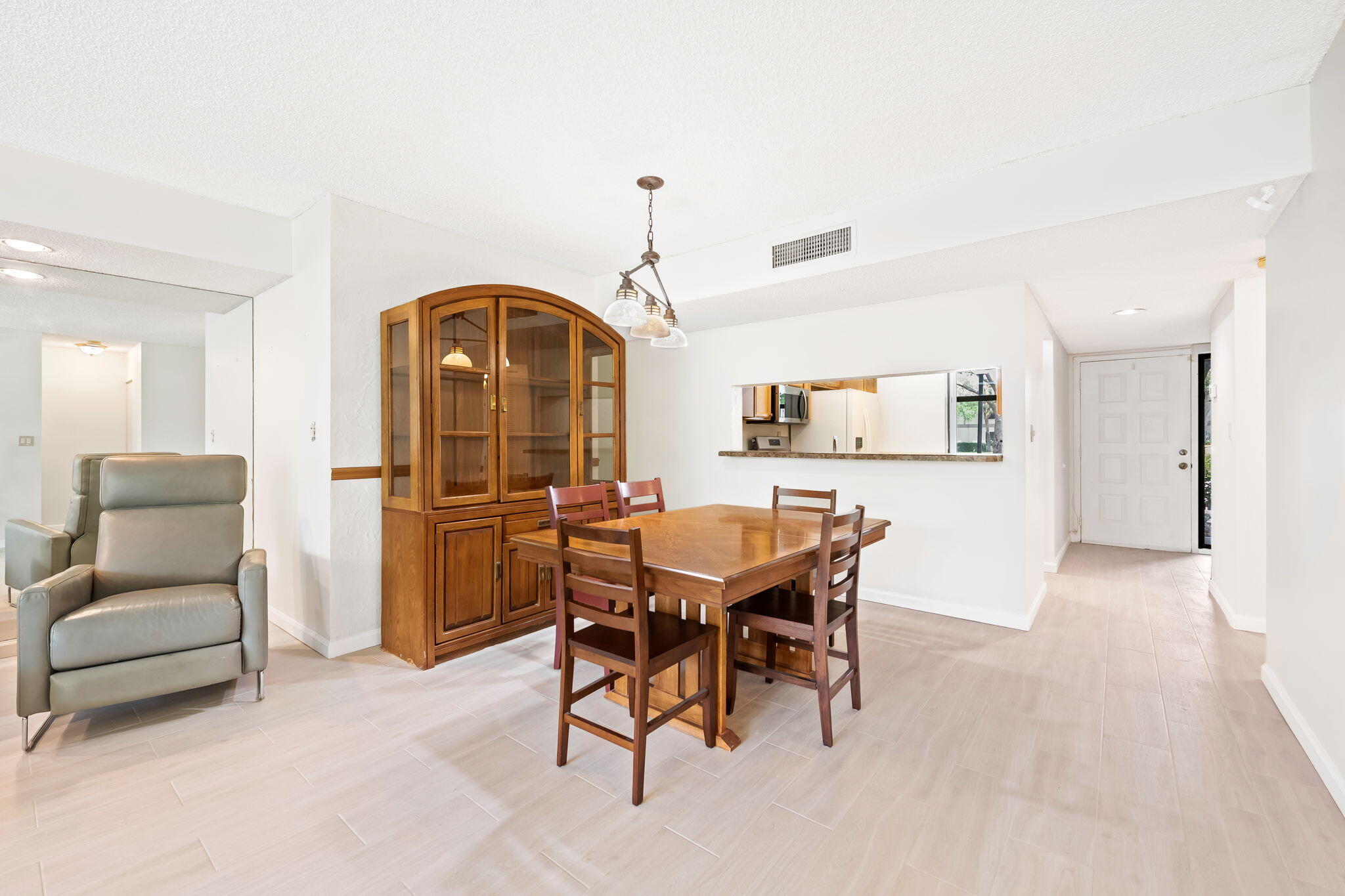 APPLEWOOD VILLAGE IV - Residential