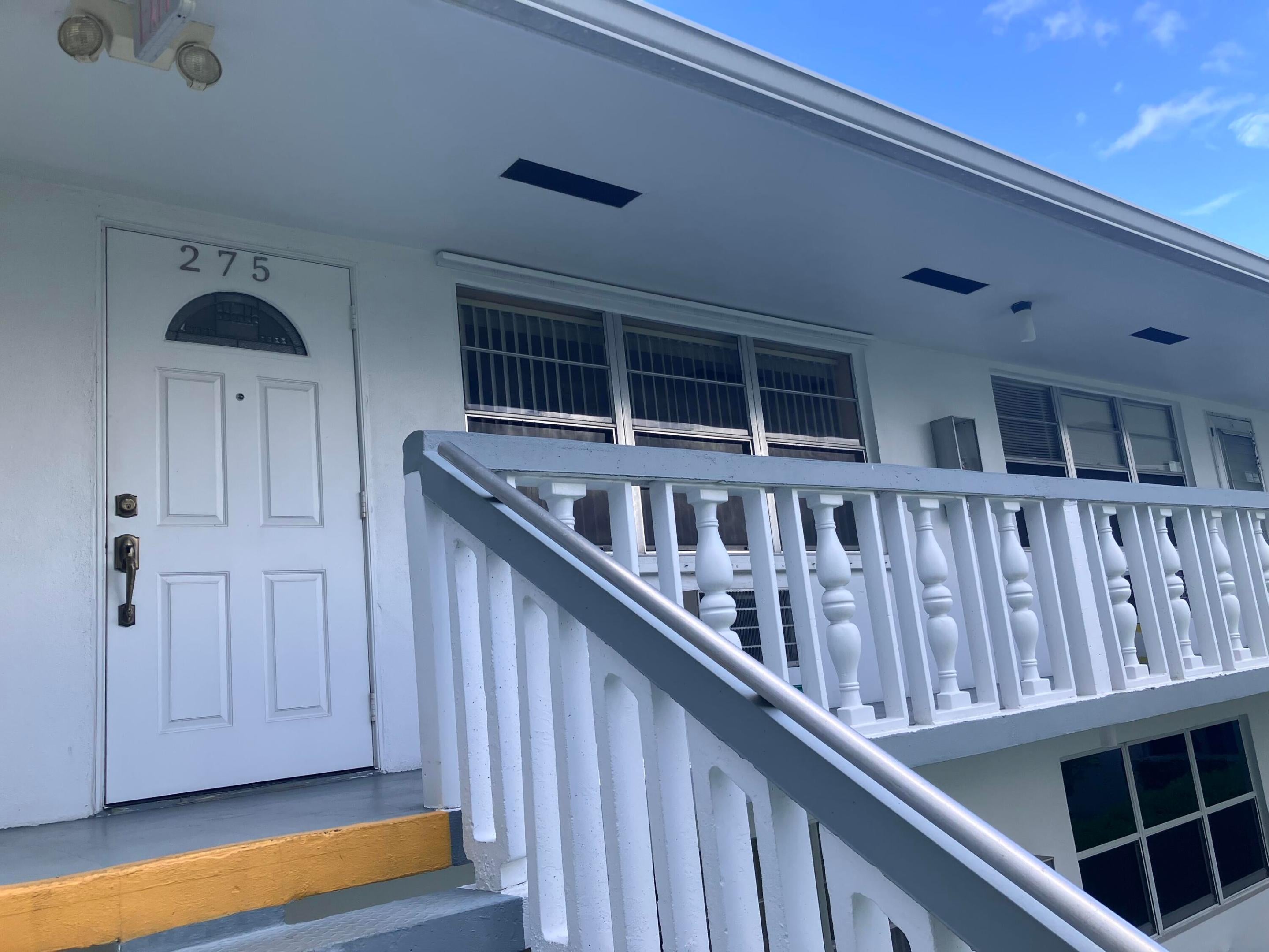 View photos, virtual tours, details... 275 Windsor L
