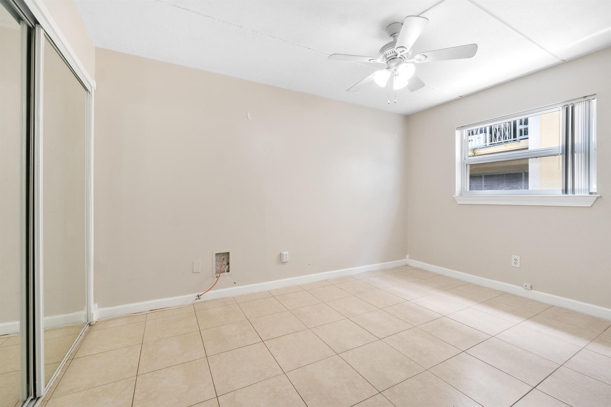EARMAN VILLAS CONDO - Residential Lease