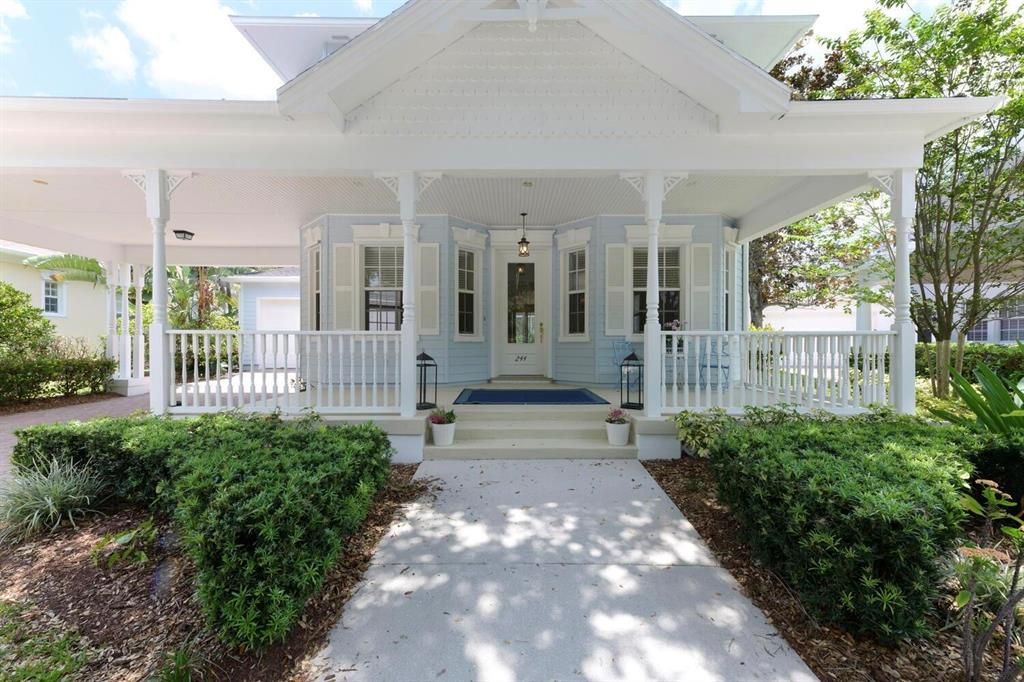 Photo of 244 Barbados Drive, Jupiter, FL 33458 (MLS # R10890677)