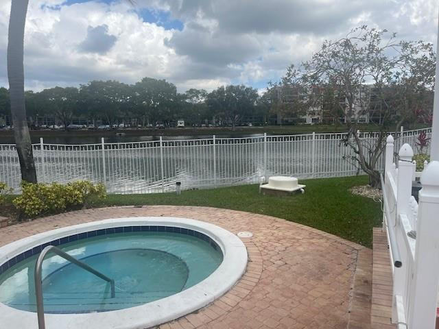 11537 NW 10th Street 11537