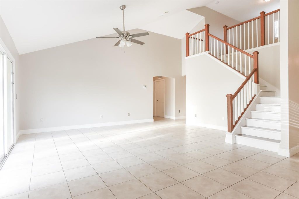 Photo of 733 NE Lanfair Street, Port Saint Lucie, FL 34983 (MLS # R11060564)